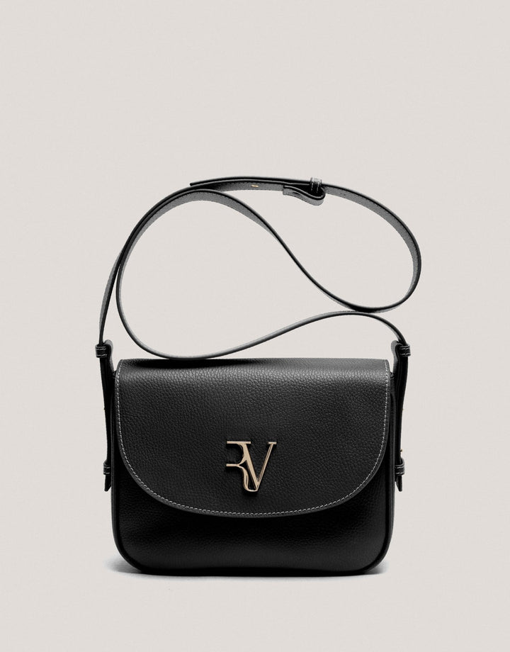 Handbags | Black grained leather Cuca Maxi shoulder bag by Spanish designer Roberto Verino