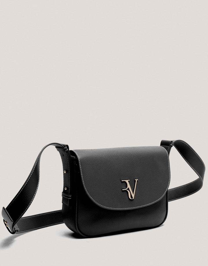 Handbags | Black grained leather Cuca Maxi shoulder bag by Spanish designer Roberto Verino