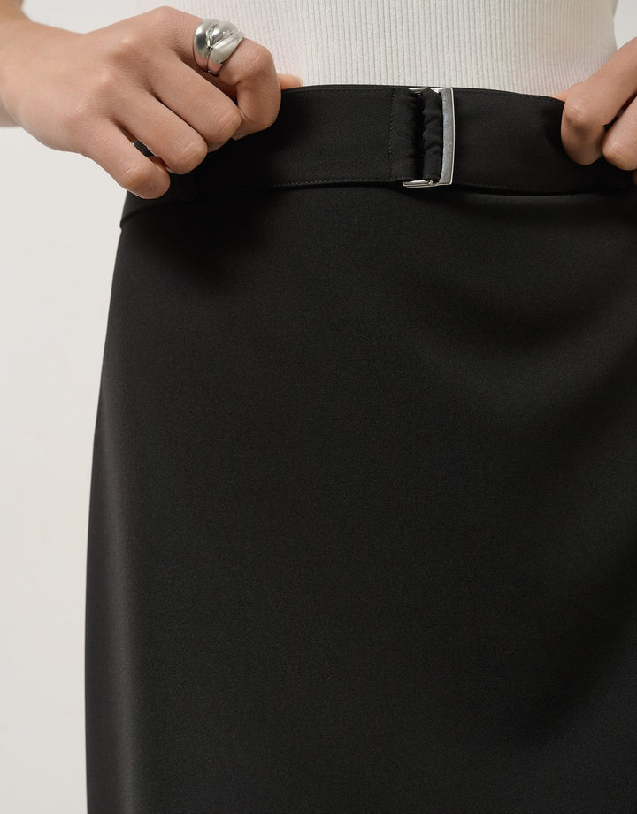 General | Black midi twill flowing skirt with belt by Spanish designer Roberto Verino