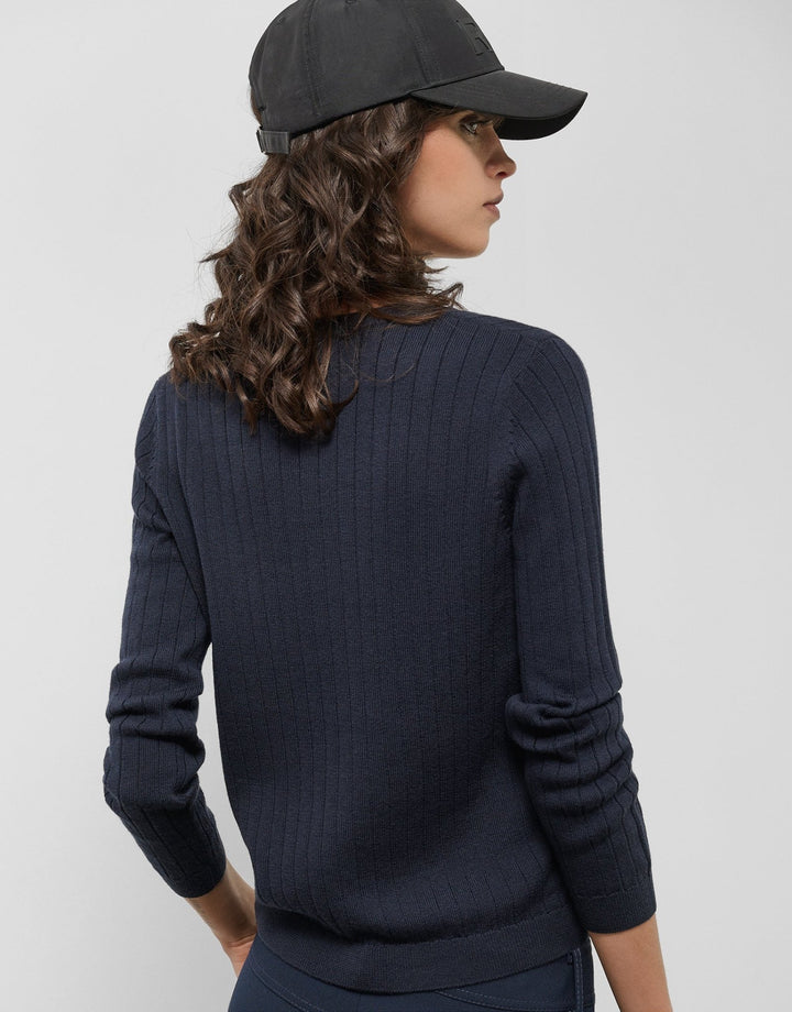 General | Black Raw V - neck sweater with central stripe by Spanish designer Roberto Verino