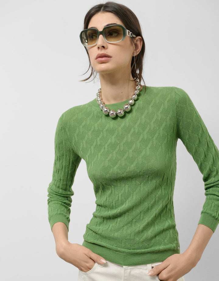 Knitwear | Green cable knit long sleeve wool sweater by Spanish designer Roberto Verino