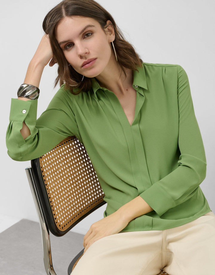 Shirts & Blouses | Green fluid fabric shirt with central pleat by Spanish designer Roberto Verino
