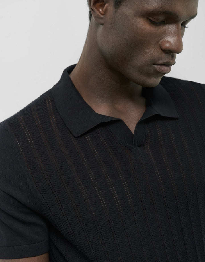 General | Knitted beige linen polo shirt by Spanish designer Roberto Verino