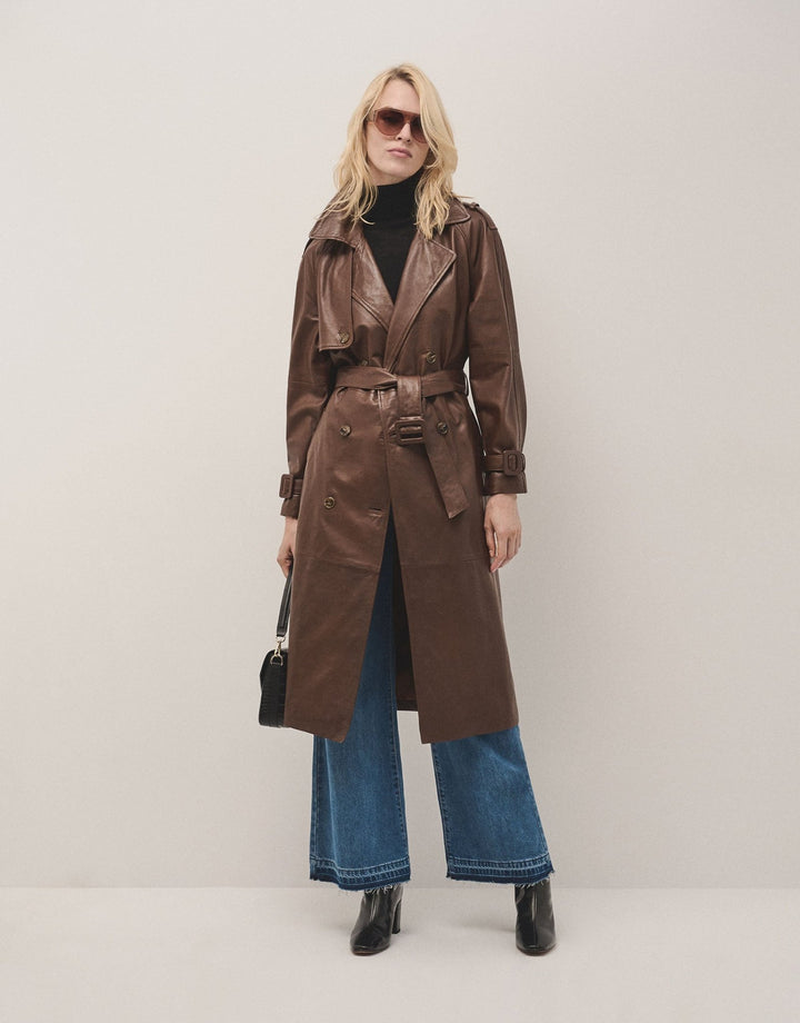 Outwear | Long brown napa raincoat by Spanish designer Roberto Verino