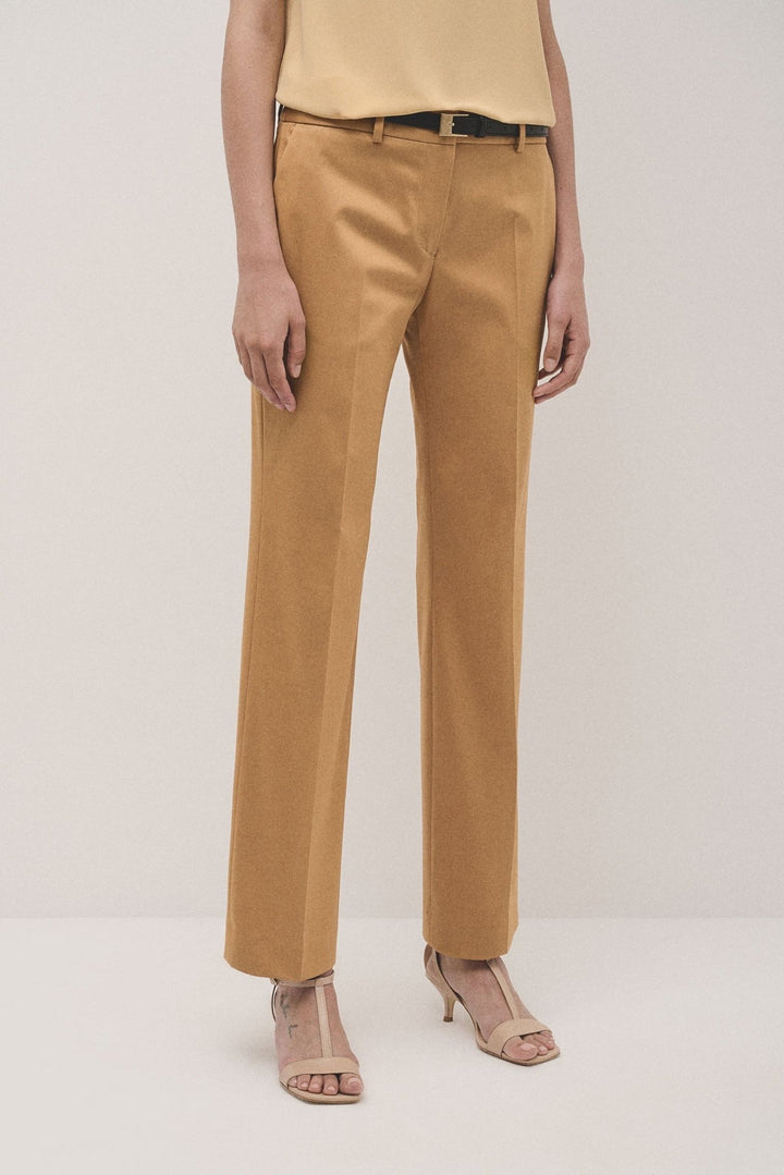 Pants | Mustard straight cotton satin pants by Spanish designer Roberto Verino