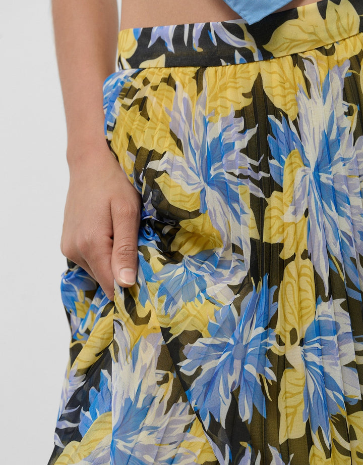 Skirts | Pleated georgette crepe midi skirt with blue floral print by Spanish designer Roberto Verino