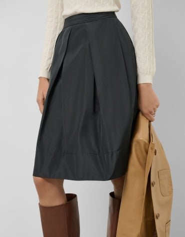 Skirts | Pleated skirt in black taffeta by Spanish designer Roberto Verino