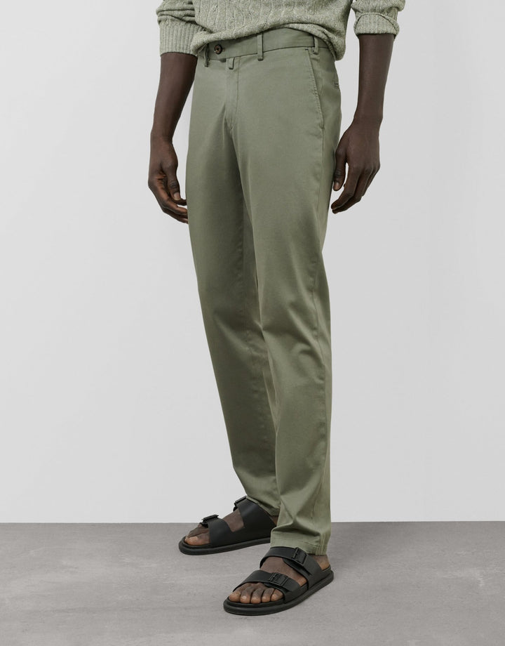 General | Regular beige dyed cotton chinos by Spanish designer Roberto Verino