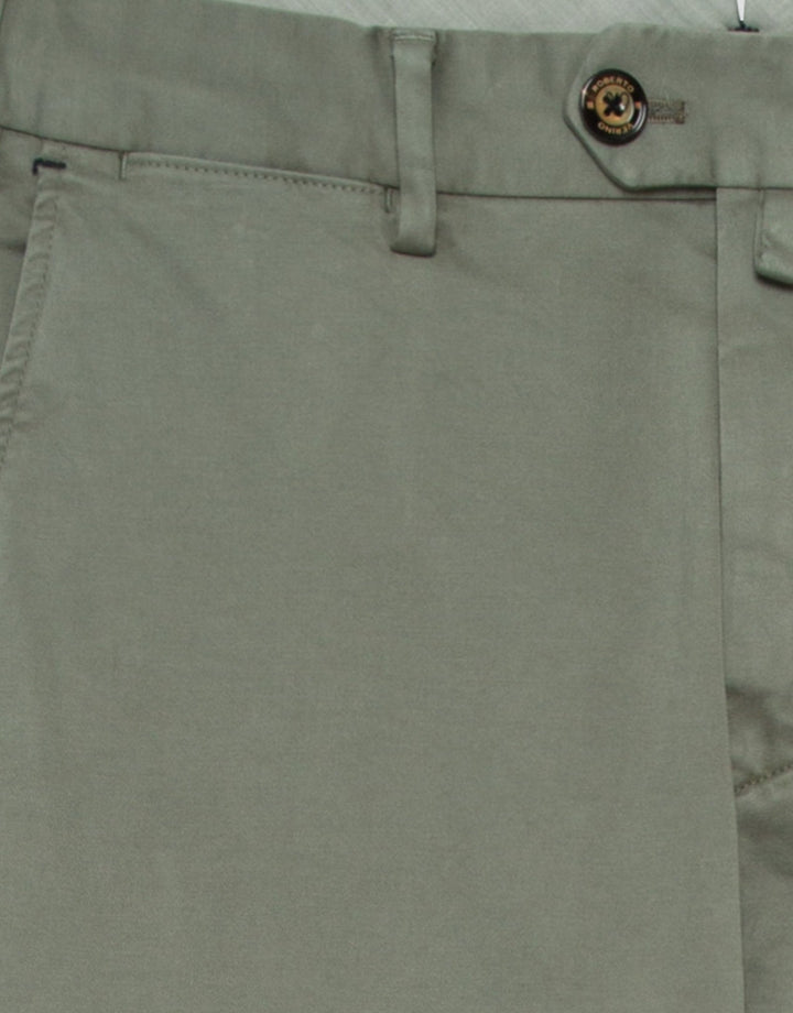 General | Regular beige dyed cotton chinos by Spanish designer Roberto Verino