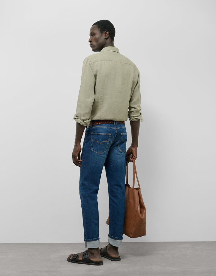 General | Regular white linen sport shirt by Spanish designer Roberto Verino