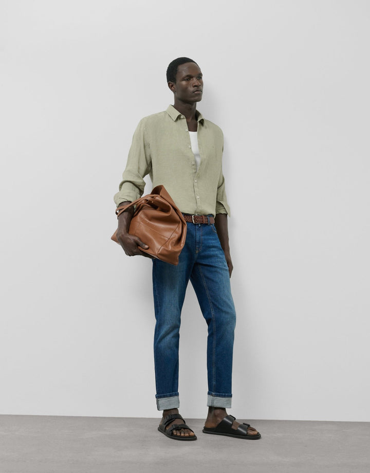 General | Regular white linen sport shirt by Spanish designer Roberto Verino