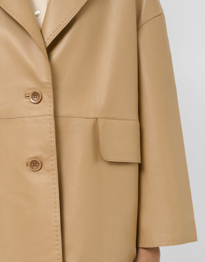 Jackets | Short beige nappa coat by Spanish designer Roberto Verino