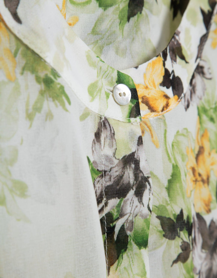 Shirts & Blouses | Short sleeve blouse in floral print crepe georgette by Spanish designer Roberto Verino