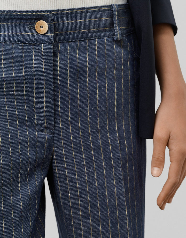 General | Straight denim and linen pants with gold outlines by Spanish designer Roberto Verino